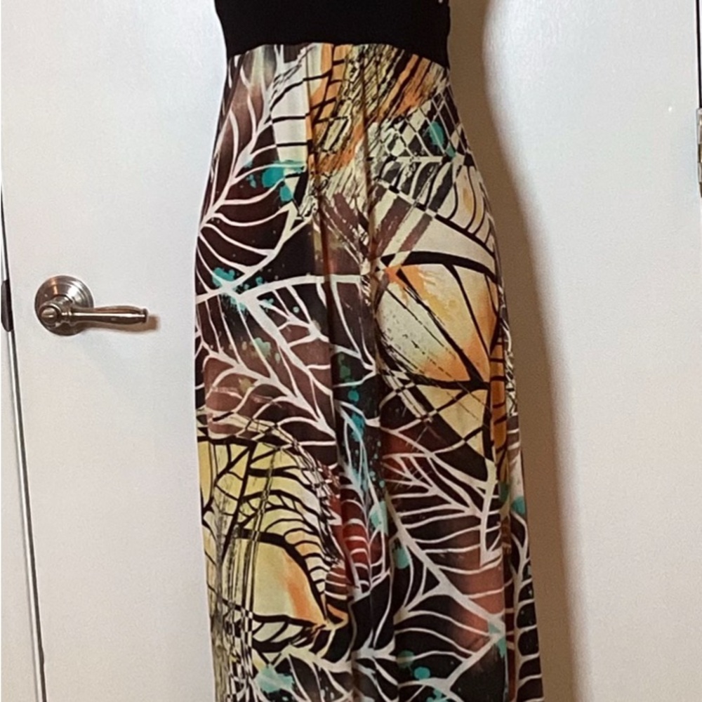 MAXI MULTICOLOR BOHO SUMMER HALTER DRESS BUILT IN BRA by BODY CENTRAL SIZE MED - Picture 4 of 9